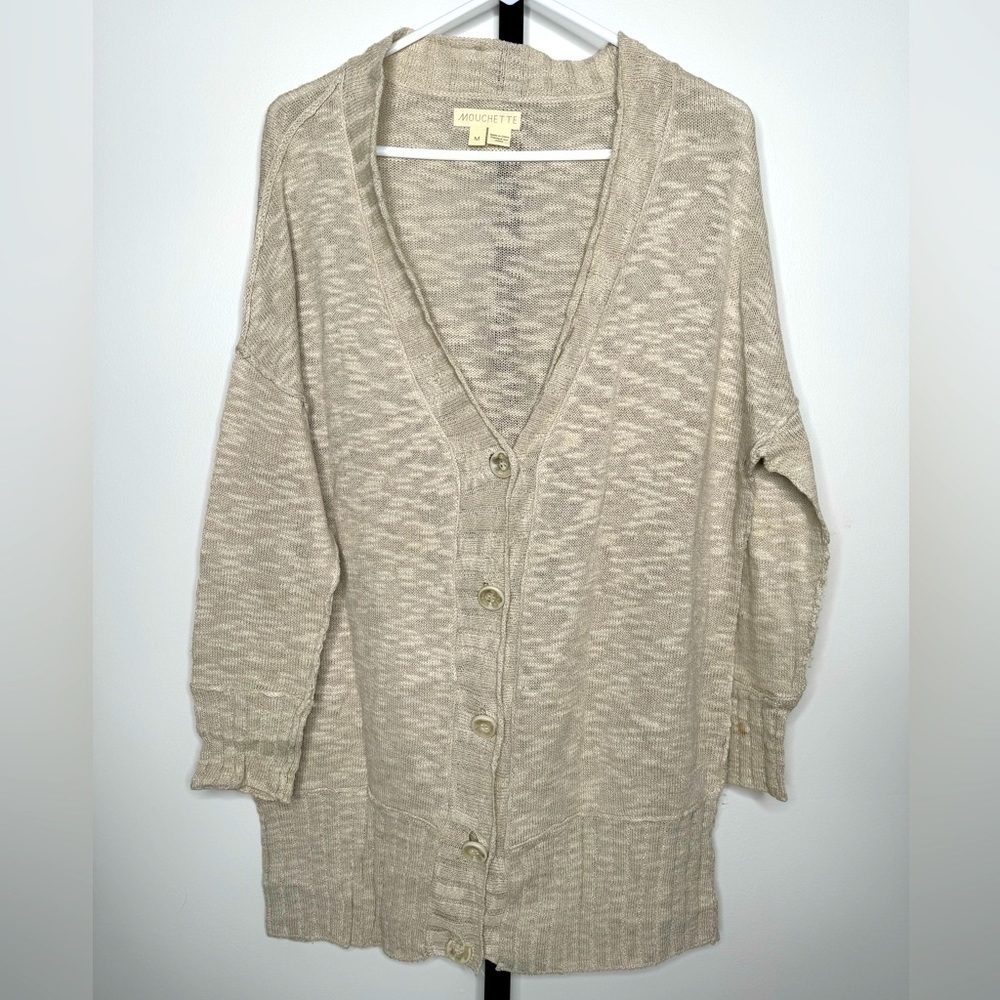 Mouchette Cardigan - Classic Comfort and Timeless Style